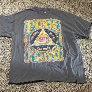 Pink Floyd Gray Tee with Yellow, Teal and Purple Graphic
